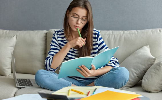 Protagonismo, identidade e direitos: prevenção da gravidez na adolescência